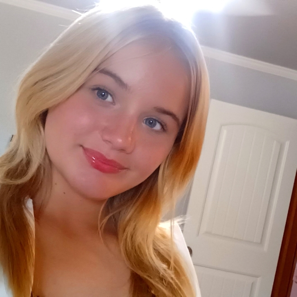 Meet your Posher, Keylee